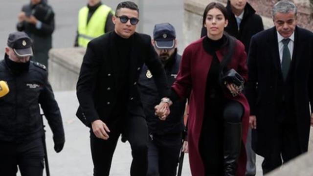 Başı dertten kurtulmuyor! Cristiano Ronaldo'ya hapis cezası