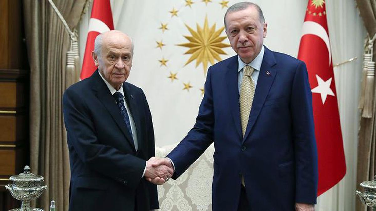 Beştepe'de kritik zirve! Cumhurbaşkanı Erdoğan, MHP lideri Bahçeli ile görüştü