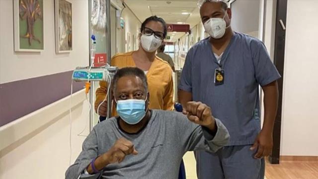 Son Dakika: Brezilyalı futbol efsanesi Pele, 82 yaşında hayatını kaybetti