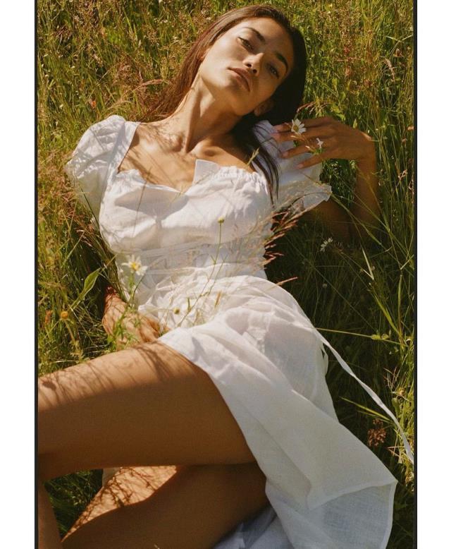 Victoria's Secret'ın esmer güzeli meleğinden cesur poz! Sansürü pek işe yaramadı Victoria's Secret'ın esmer güzeli meleğinden cesur poz! Sansürü pek işe yaramadı