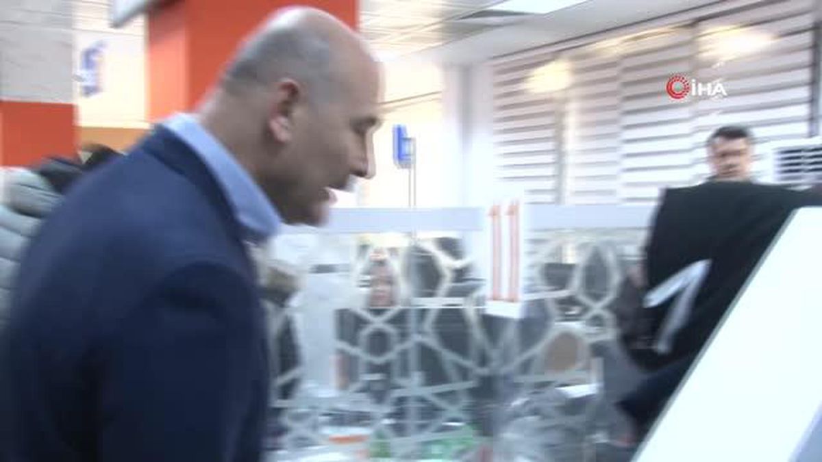 İçişleri Bakanı Soylu, kimlik kartlarıyla ilgili alınan kararı duyurdu: 'Bankalarda yeni kimlik olmadan işlem yapılamayacak'
