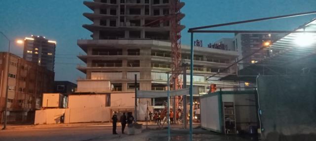 Son Dakika: İzmir Bornova'da inşaat vinci devrildi: 5 ölü, 2 yaralı