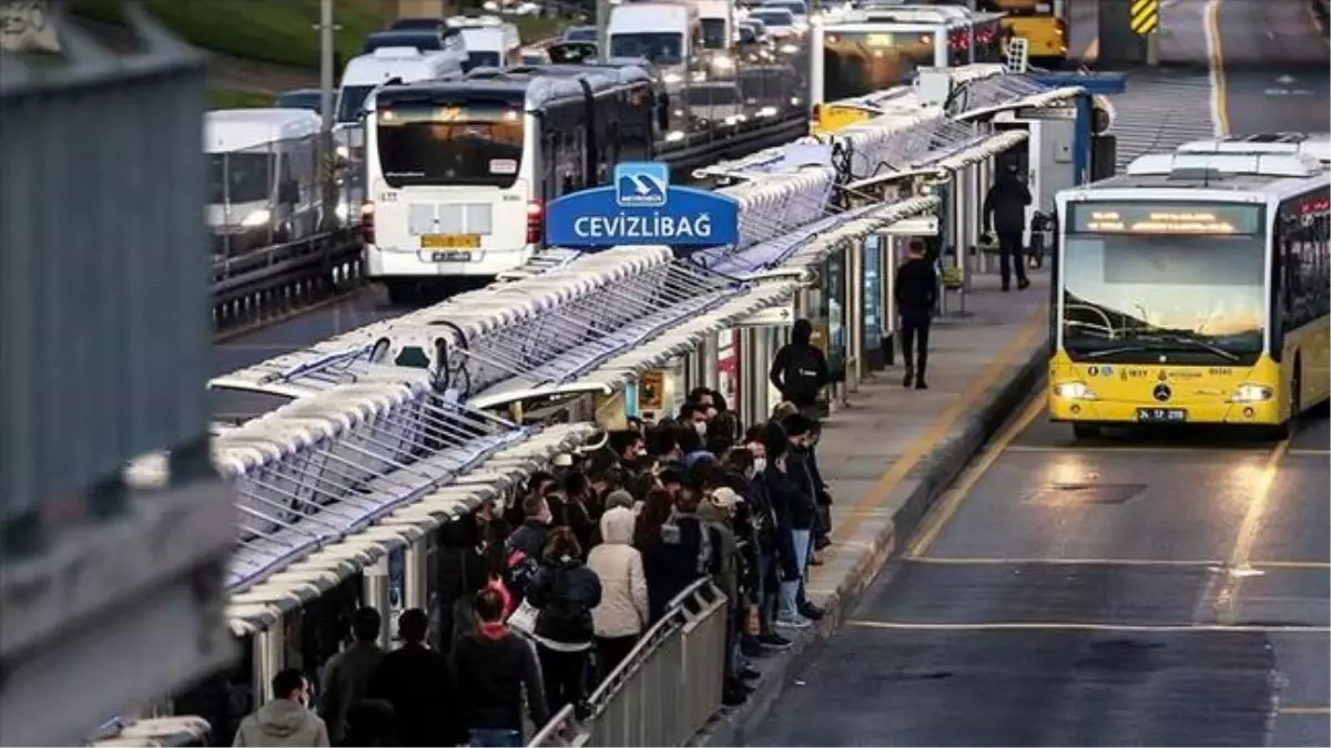 Bugün toplu taşıma ücretsiz mi? Bugün Marmaray, Başkentray, İZBAN ücretsiz mi? 1 Ocak toplu taşıma ücretsiz mi olacak?