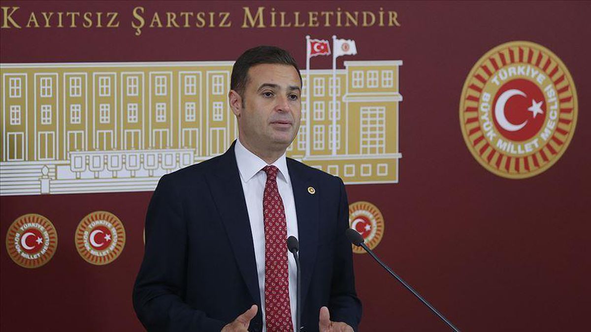 Ahmet Akın kimdir? Ahmet Akın kaç yaşında, nereli? Ahmet Akın hayatı ve biyografisi!