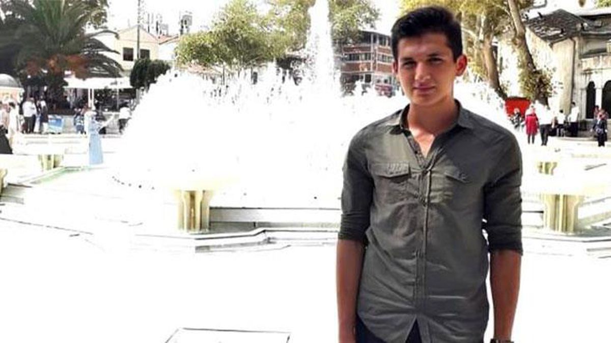 Ders çalışırken kalp krizi geçirerek hayatını kaybetti