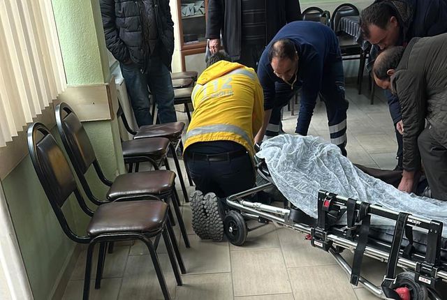 Dinlenmek için girdiği kahveden cansız bedeni çıktı