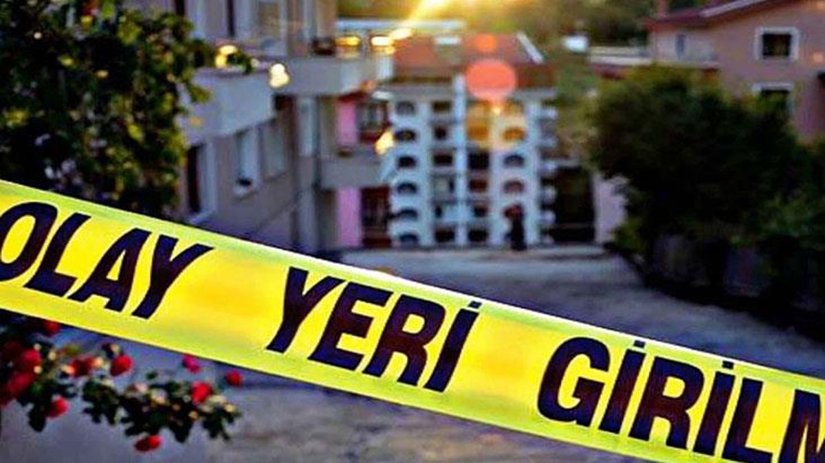 Ev arkadaşları arasında başlayan tartışma cinayetle sona erdi