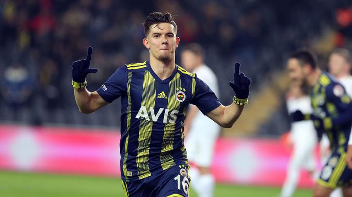 Derbi öncesi olay gönderme! Fenerbahçeli yıldız Galatasaraylıları çılgına çevirdi