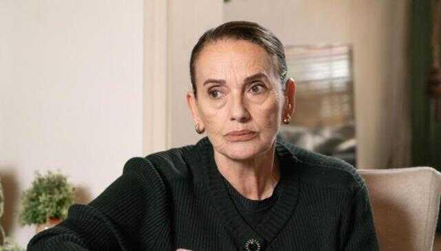 Karakter için verilen ölüm ilanı ortalığı karıştırdı! Nur Sürer'in öldüğünü düşünen herkes telefona sarıldı Karakter için verilen ölüm ilanı ortalığı karıştırdı! Nur Sürer'in öldüğünü düşünen herkes telefona sarıldı