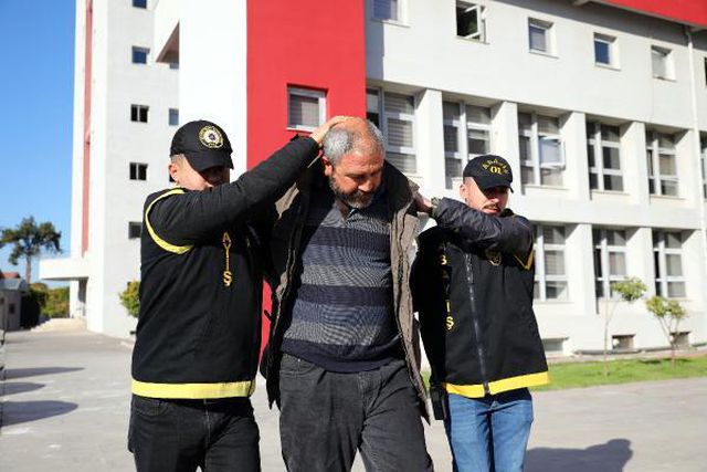Yol verme tartışmasında minibüs sürücüsünü öldüren tır şoförü tutuklandı