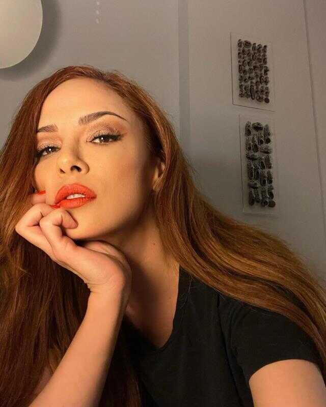 Yeni imajıyla beğenilmeyen Mine Tugay'ın bir de estetiksiz halini görün