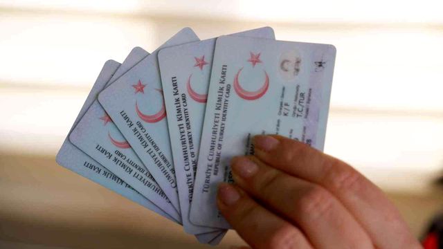 Ad-soyad değişikliği başvurularında rekor kırıldı, istenen isimler ise herkesi şaşkına çevirdi