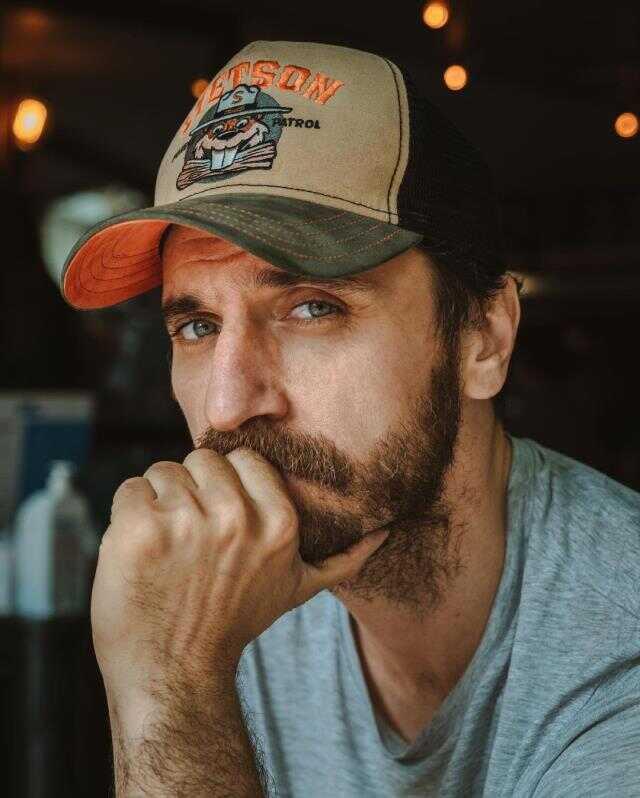 Yakışıklı oyuncu Fırat Çelik, Yal Çapkını dizisine dahil oluyor Yakışıklı oyuncu Fırat Çelik, Yal Çapkını dizisine dahil oluyor