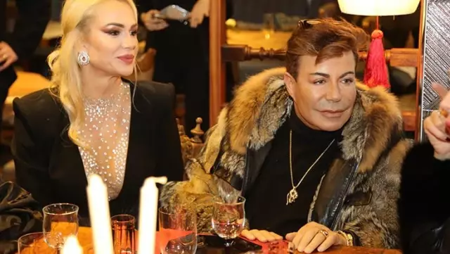 Nagihan Karadere Queensland Beauty Palace açılışına ünlü isimler akın etti Nagihan Karadere Queensland Beauty Palace açılışına ünlü isimler akın etti