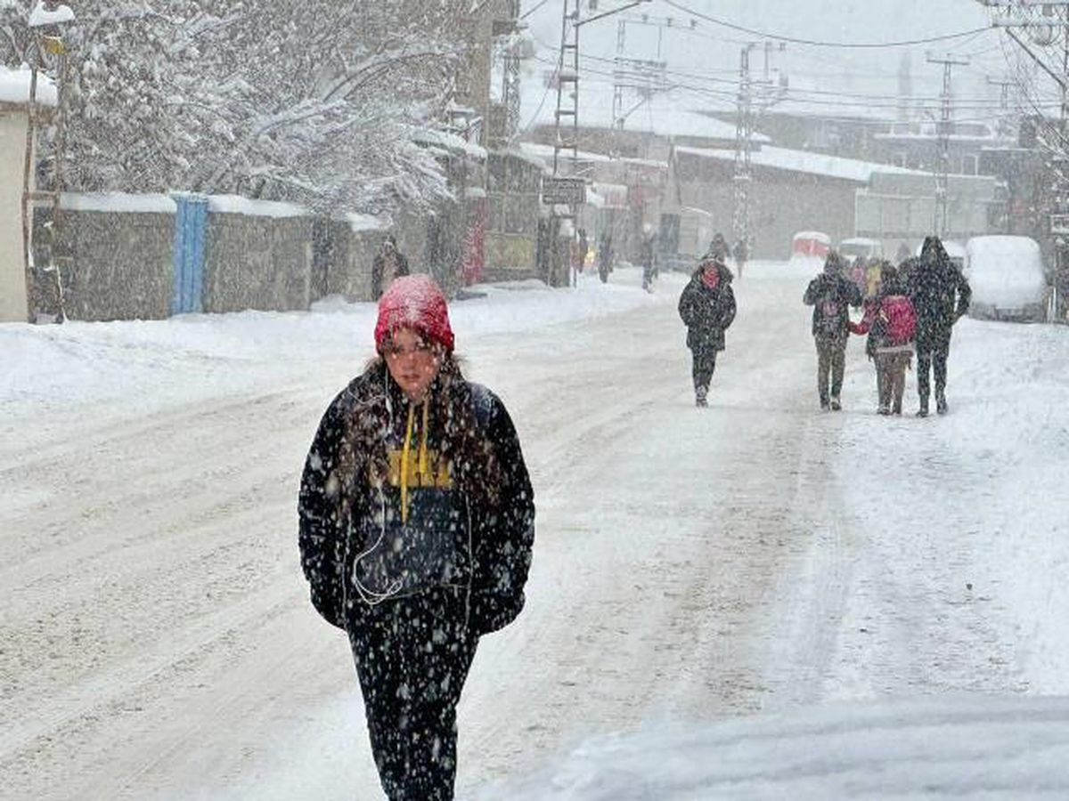 10 Ocak yarın okullar tatil mi? Yarın okul yok mu?