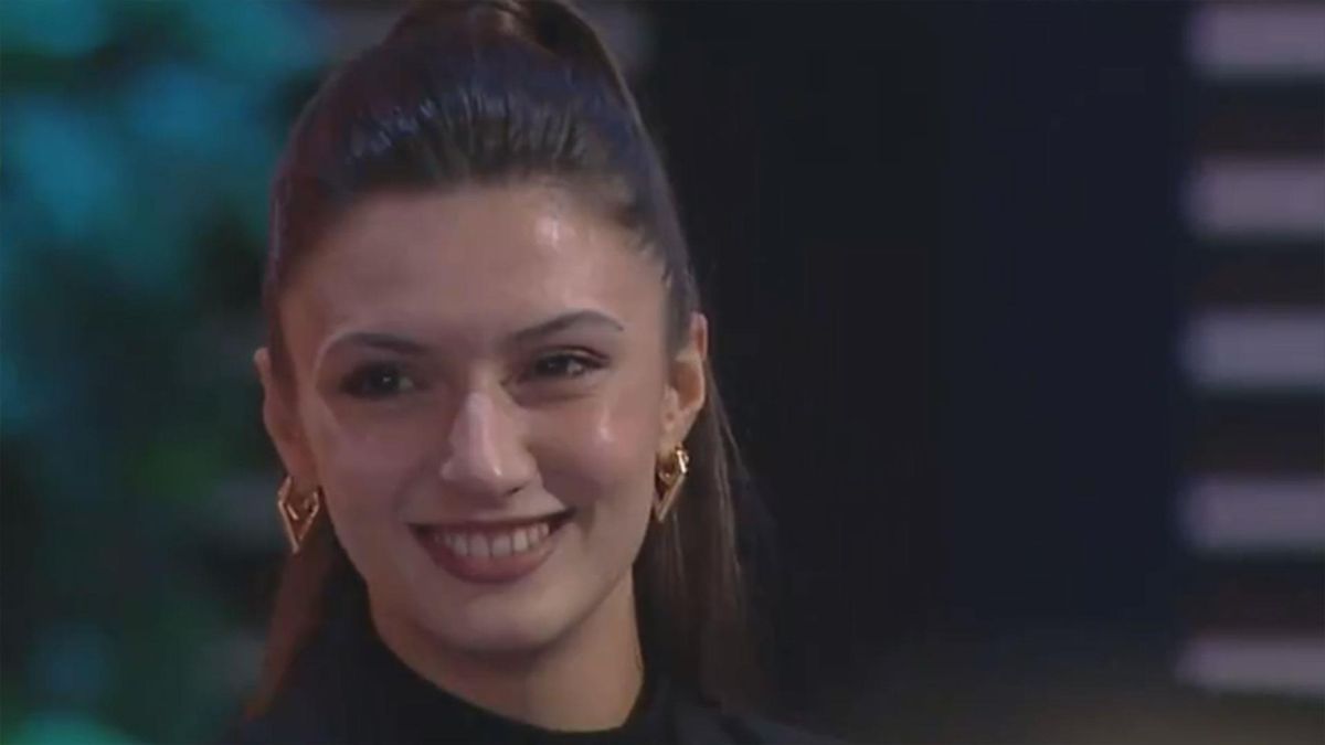 Masterchef Metin nişanlısı kim, adı ne? Masterchef Metin'in nişanlısı Ecem Eseler kim?