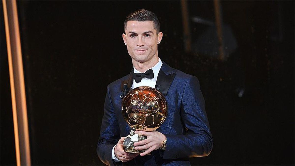 Ronaldo Ballon d'Or ödülünü sattı mı? Ronaldo Ballon d'Or'u neden sattı, kaç paraya, ne kadara sattı?