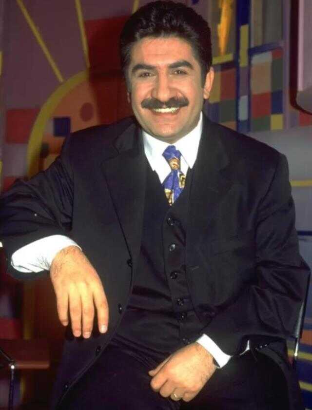 Burhan Çaçan'ın ani ölümü sanat ve siyaset dünyasını yasa boğdu