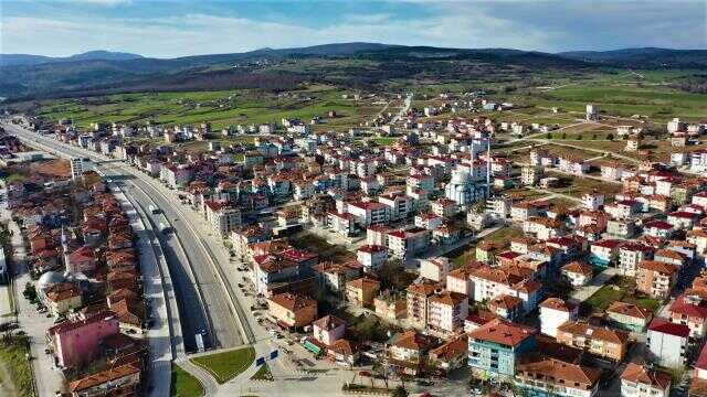 600 kişinin istihdam edileceği ilçede anonsla işçi aranıyor 600 kişinin istihdam edileceği ilçede anonsla işçi aranıyor