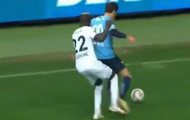 Adana Demirspor-Ankaragücü maçında kıyamet koptu! Maç oynanırken paylaşım yaptılar