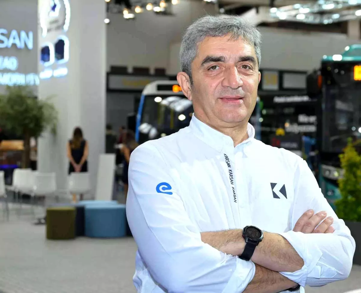 Bursa'dan İtalya'ya ilk elektrikli otobüs teslimatı