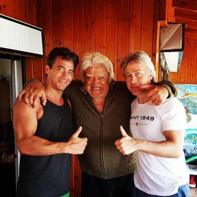 Cüneyt Arkın'ın vasiyeti çocuklarının arasını mı açtı? Aile, iddiaları kesin bir dille yalanladı Cüneyt Arkın'ın vasiyeti çocuklarının arasını mı açtı? Aile, iddiaları kesin bir dille yalanladı