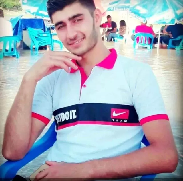 'Evlat nöbeti'ni o başlatmıştı! Hacire annenin terör örgütünden kurtardığı evladı feci şekilde canına kıydı 'Evlat nöbeti'ni o başlatmıştı! Hacire annenin terör örgütünden kurtardığı evladı feci şekilde canına kıydı