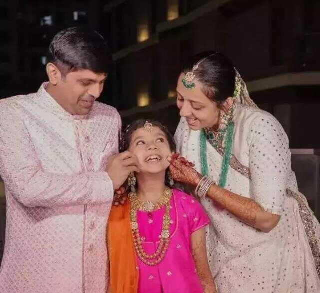 8 yaşındaki kız çocuğu, elmas zengini ailesinden kalan serveti reddetti! Nedeni de olay kadar garip 8 yaşındaki kız çocuğu, elmas zengini ailesinden kalan serveti reddetti! Nedeni de olay kadar garip