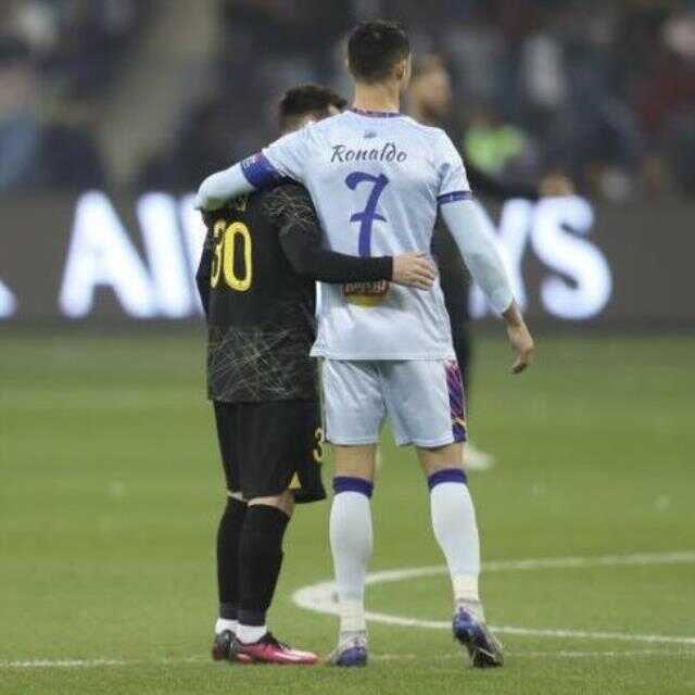 Dostluk maçında gol düellosu! Ronaldo ve Messi'den beklenen kare geldi