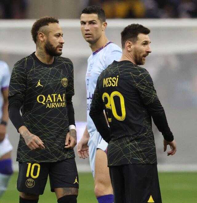 En güzel dizi final yaptı! Messi ve Ronaldo'nun son maçında yağmur gibi gol yağdı