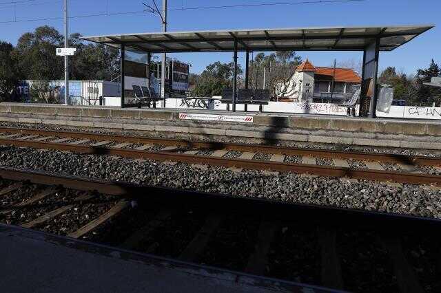 Fransa'da emeklilik yaşının yükseltilmesine karşı binlerce kişi sokağa çıktı