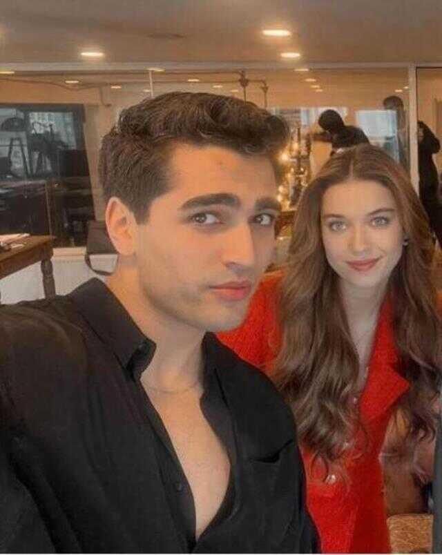 Ünlü isimlerin 2023 reklam ücretleri belli oldu! Zirvede Fahriye Evcen ve Ebru Gündeş var