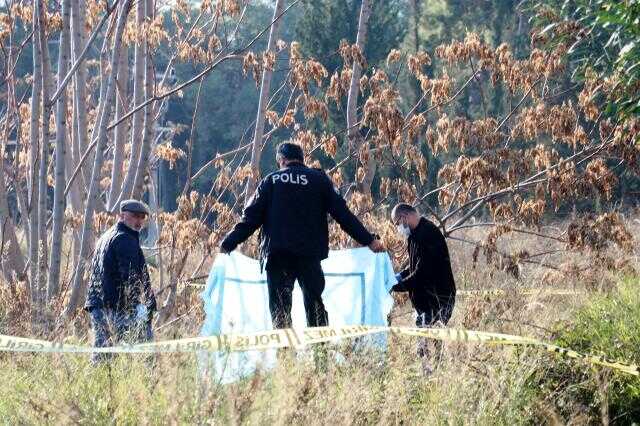 Başı ve kolları olmayan cesette 'bıçak' detayı