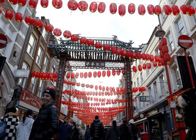 Londra'da Çin Yeni Yılı Kutlanıyor Londra'da Çin Yeni Yılı Kutlanıyor
