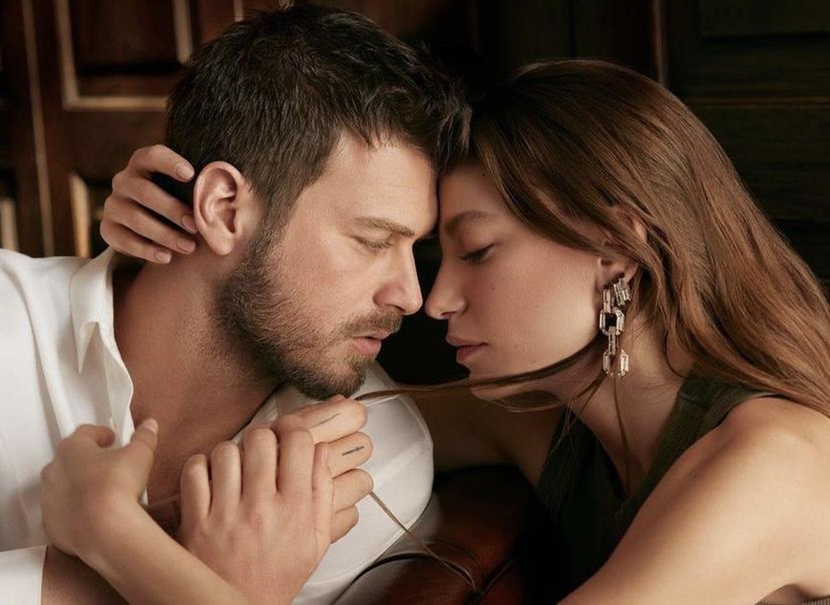 Aile dizisi ne zaman başlıyor? Aile dizisi hangi kanalda, ne zaman yayınlanacak? Kıvanç Tatlıtuğ ve Serenay Sarıkaya dizisinin yayın tarihi ne?