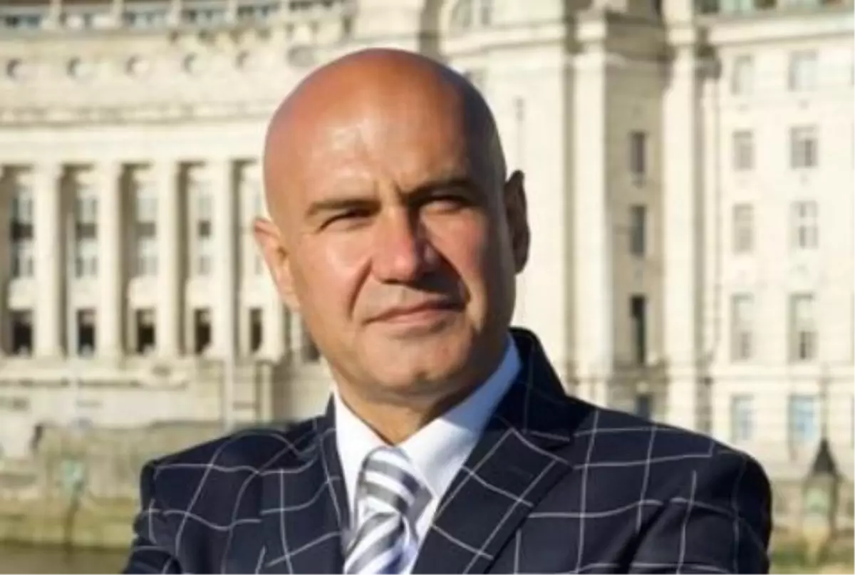Turhan Çömez kimdir? Turhan Çömez kaç yaşında, nereli? Turhan Çömez hayatı ve biyografisi!