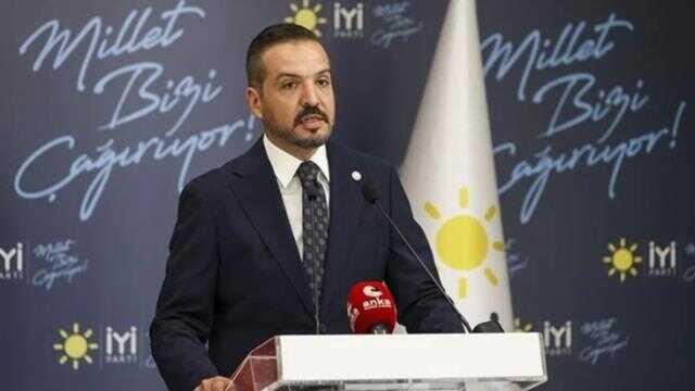 İYİ Parti'den 'Cihan Paçacı' açıklaması: İstifa ederek saygıdeğer bir sorumluluk örneği sergiledi İYİ Parti'den 'Cihan Paçacı' açıklaması: İstifa ederek saygıdeğer bir sorumluluk örneği sergiledi