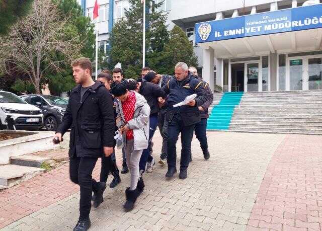 Tekirdağ'da kadın tartıştığı adamı silahla öldürdü