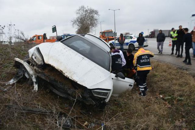 Kazada yaralandı; sağlık ekipleriyle tartışıp ambulansı terk etti
