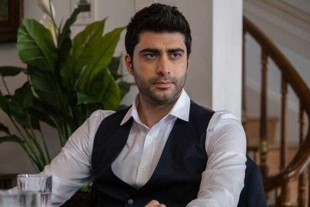 Kızılcık Şerbeti'nin başrolü Evrim Alasya, sette olay çıkardığı iddiasını tiye aldı