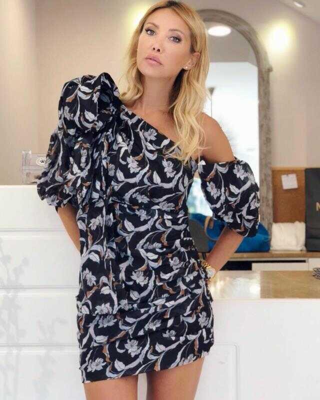 Çok konuşulacak iddia: Yeşim Erçetin, kripto para piyasasında usulsüzlük suçlamasıyla FBI baskınıyla gözaltına alındı Çok konuşulacak iddia: Yeşim Erçetin, kripto para piyasasında usulsüzlük suçlamasıyla FBI baskınıyla gözaltına alındı