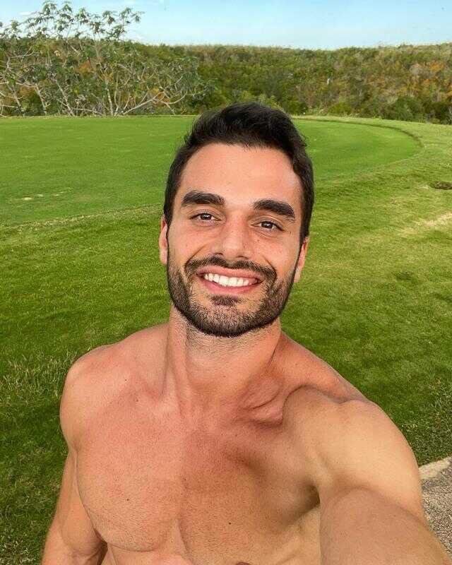 İrem Derici ile Atakan Işıktutan sevgili mi?