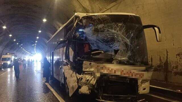 Son Dakika: Bolu Dağı Tüneli'nde zincirleme kaza! 1 kişi hayatını kaybetti, İstanbul istikameti trafiğe kapandı