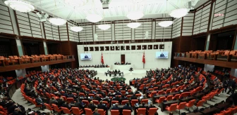 AKP'nin YÖK Kanunu'nda Değişiklik Öngören Teklifi TBMM'de Kabul Edildi