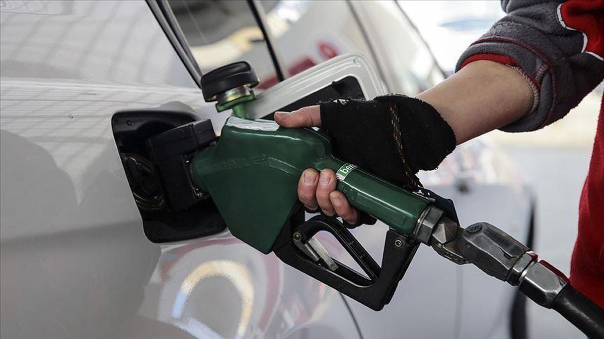 Benzin indirimi var mı? Benzine indirim geldi mi? Benzin ne kadar, kaç TL? 2023 benzin fiyatları ne kadar? İstanbul, Ankara, İzmir benzin fiyatları!