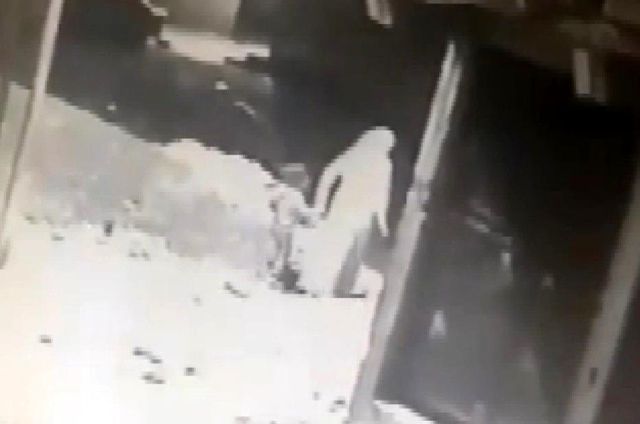 Anne vahşetinin görüntüleri ortaya çıktı...Cani anne minik Aya'yı ölüme böyle götürmüş
