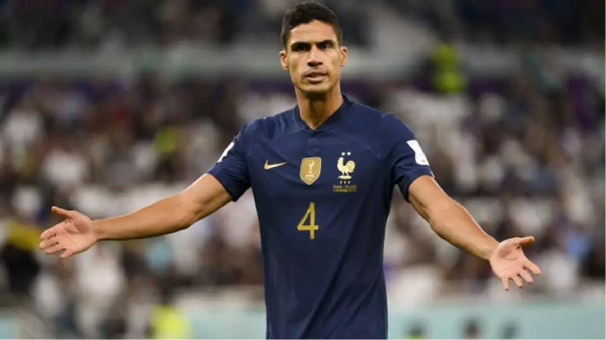 Manchester United'ın yıldızı Raphael Varane, 29 yaşında Fransa Milli Takımı'nı bıraktı