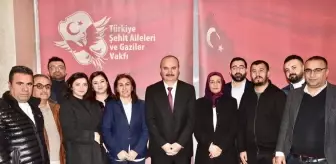 Vali Canalp'tan TÜZÜN başkana ziyaret