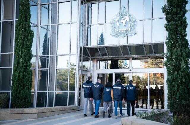 16 yıldır aranan mafya üyesi, bir restoranda pizza şefi olarak çalışırken yakalandı 16 yıldır aranan mafya üyesi, bir restoranda pizza şefi olarak çalışırken yakalandı