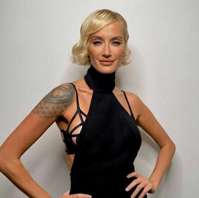 Didem Soydan, Burak Deniz'le ayrılığıyla ilgili sessizliğini bozdu: Saygı ve sevgi çerçevesinde bitti Didem Soydan, Burak Deniz'le ayrılığıyla ilgili sessizliğini bozdu: Saygı ve sevgi çerçevesinde bitti